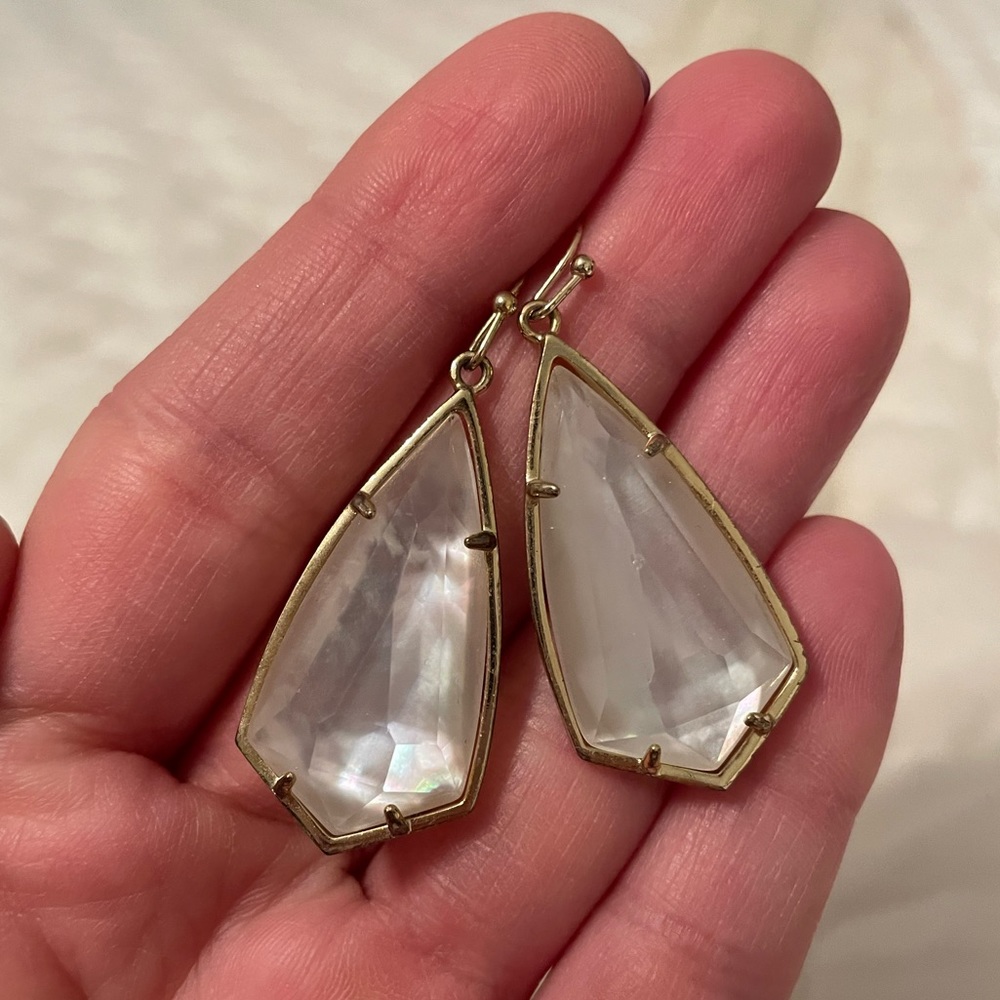 Kendra Scott Drop Earrings in Iridescent Ivory